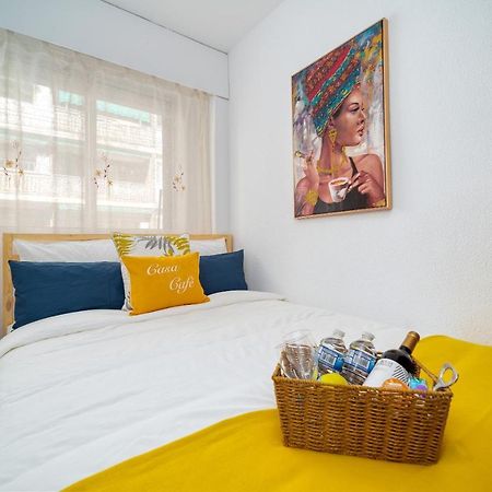 B Casacafe Madrid Pozuelo 2 Bano Fuera De La Habitacion O Compartido Pozuelo de Alarcon Ngoại thất bức ảnh