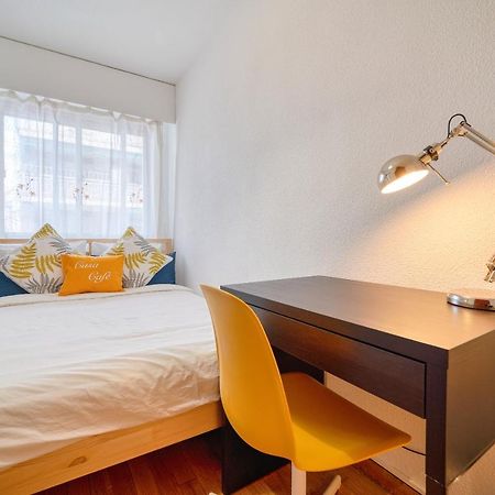 B Casacafe Madrid Pozuelo 2 Bano Fuera De La Habitacion O Compartido Pozuelo de Alarcon Ngoại thất bức ảnh