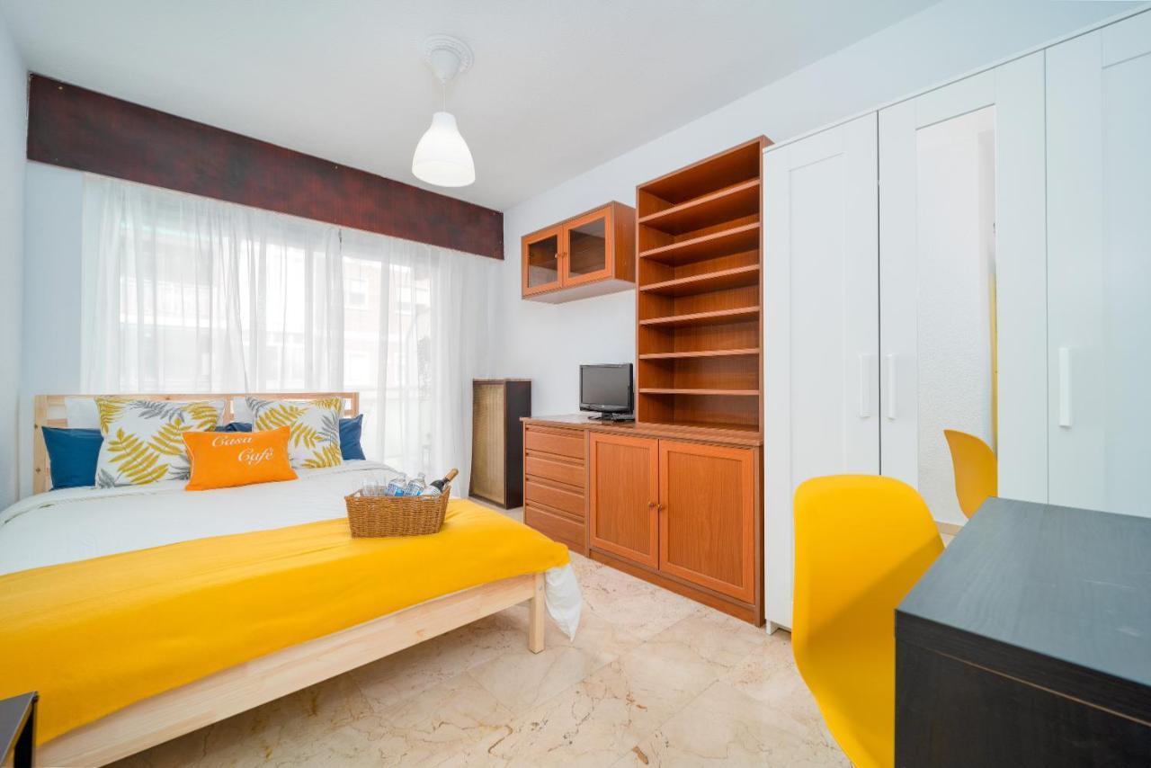 B Casacafe Madrid Pozuelo 2 Bano Fuera De La Habitacion O Compartido Pozuelo de Alarcon Ngoại thất bức ảnh
