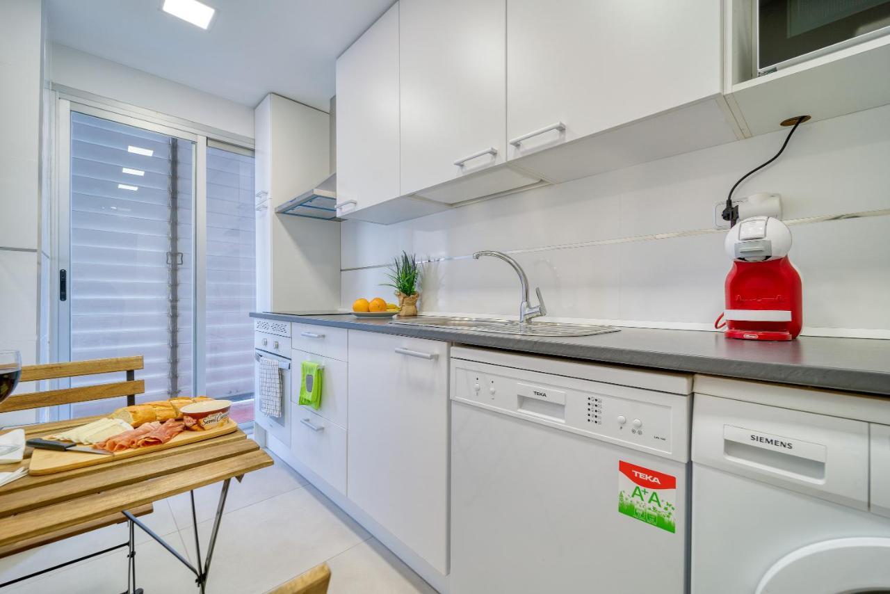B Casacafe Madrid Pozuelo 2 Bano Fuera De La Habitacion O Compartido Pozuelo de Alarcon Ngoại thất bức ảnh