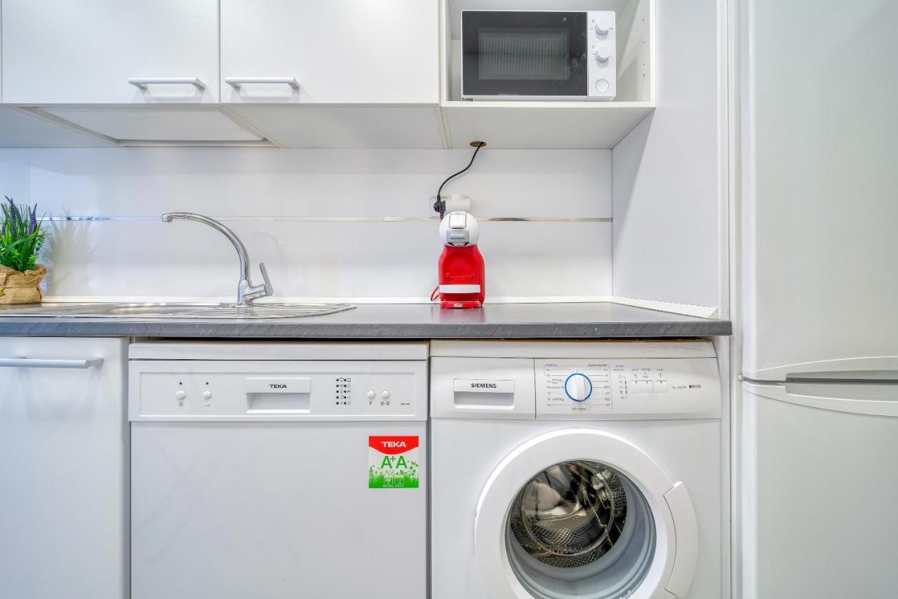 B Casacafe Madrid Pozuelo 2 Bano Fuera De La Habitacion O Compartido Pozuelo de Alarcon Ngoại thất bức ảnh